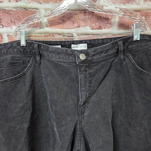 ๐ค Avaโ& Viv Washed Black Bermuda Jean Shorts โ Plus Size 26 Distressed Hem - Picture 2 of 5
